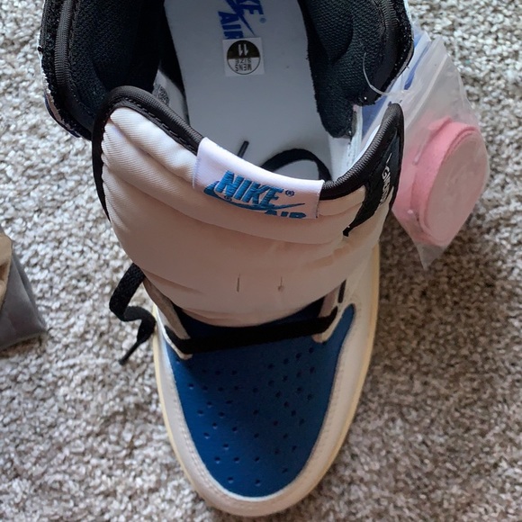 Travis Scott Air Jordan 1s x Fragment main image 2